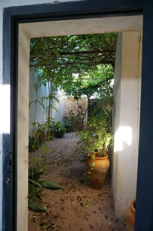 Casa De La Buganvilla Rodalquilar Exterior photo