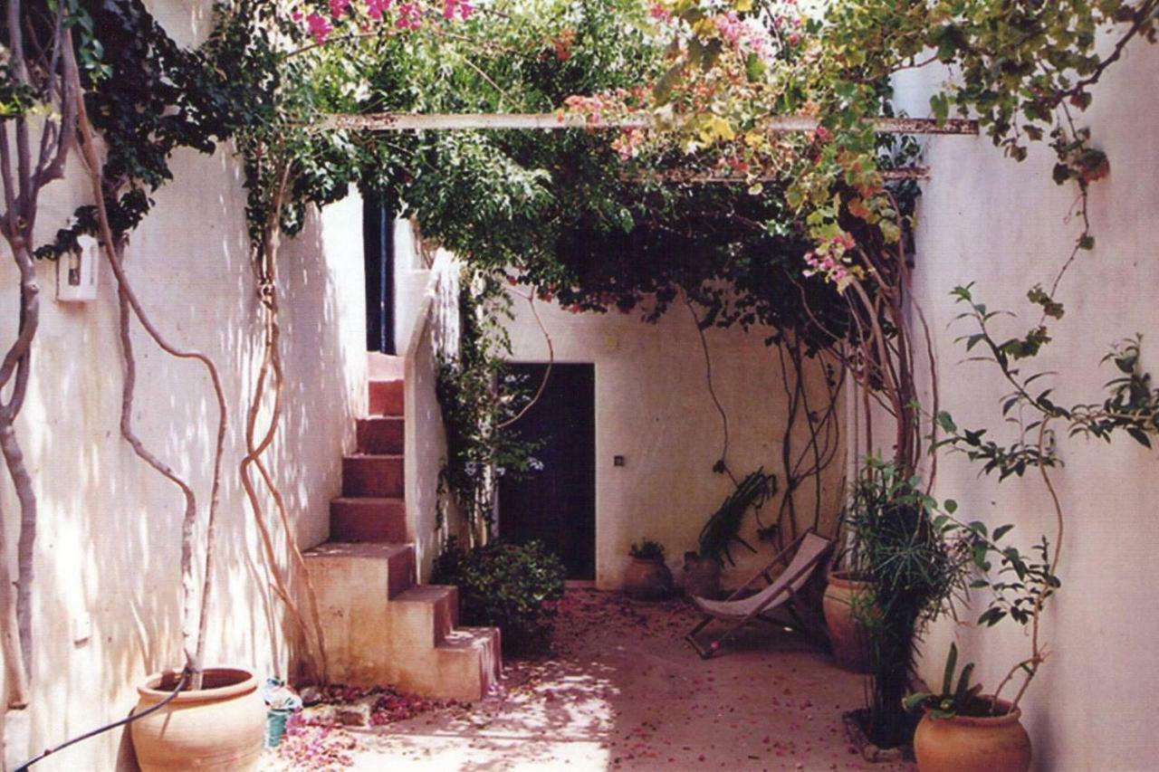 Casa De La Buganvilla Rodalquilar Exterior photo