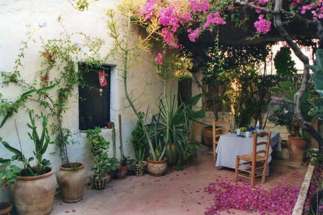 Casa De La Buganvilla Rodalquilar Exterior photo
